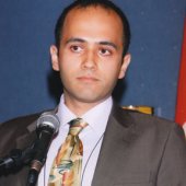 Mr. Khodayar Sheibani presenting Ebdaagaran Padide Company